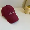 Boné de Baseball Bordado com Letra Simples Retrô para Mulheres Aba Larga Coroa Profunda Faz o Rosto Parecer Menor Proteção Solar Aba Macia Chapéu Bico de Pato para Homens