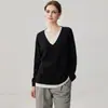 Top de malha de cashmere com blocos de cor outonais, decote em V e bordas dobradas, solto e estiloso, perfeito como camada base