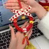 Dios de la Riqueza Hecho a Mano DIY Fabricación Colgante de Campana Escoba Dorada Colgante para Coche Bolsa de Materiales para Novio Papá Colgante para Coche Regalo