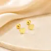 Brincos de aço titânio em formato de coração para mulheres, não desbotam, ear cuffs de alta qualidade e elegantes, design de rosca para evitar perdas, brincos de pérola redonda fosca