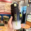 Copo Isolado com Spray Altamente Atraente, Garrafa de Água para Esportes ao Ar Livre, Copo de Água para Carro de Aço Inoxidável Portátil, Copo de Água para Casal