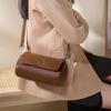 Bolsa Feminina de Alta Qualidade Nova para o Verão 2024 Design de Nicho Fashionável Versátil para o Dia a Dia Ombro Transversal Cilindro Bolsa Pequena