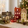 Decorações de Natal para casa em cerâmica europeia e americana cuidadosamente selecionadas, ornamentos criativos, atacado transfronteiriço, casas vazadas estilosas estilo vila