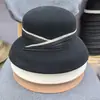 Sombrero de Fieltro para Mujer Otoño e Invierno con Forma Cóncava, Simple Retro Sombrero de Copa de Ala Pequeña, Sombrero de Copa Curvado Elegante Estilo Hepburn de Lana Lana