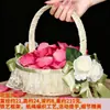Cesta de Mano para Lanzar Flores de Dama de Boda Cesta de Flores de Boda Hecha a Mano con Encaje Decoración con Lazo Blanco Accesorio de Boda