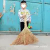 Pequeñas plántulas hechas a mano para hacer escobas para uso doméstico, envío gratis, sorgo rojo, escobas escolares engrosadas, barrer el suelo, unidades extranjeras