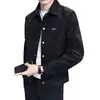 Chaquetas de Primavera y Otoño para Hombre 2025 Nuevo Estilo Guapo de Moda Marca Gama Alta Solapa Gamuza Ropa de Primavera Chaquetas de Hombre