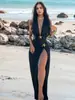 2026 Moda Europea y Americana Estilo Resort Falda Sexy con Abertura Top Sexy sin Espalda con Cuello Halter Conjunto de Dos Piezas para Mujer