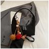 Bolsa Pequena Casual e Estilosa de Mão para Mulheres 2025 Outono Nova Bolsa Casual Fosca Formato Dumpling Bolsa de Ombro Único Transversal Retrô
