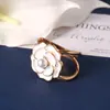 Hebilla para bufanda de seda perlada estilo coreano, sencilla y moderna, camelia, chal, hebilla decorativa, esquina, camiseta, cinturón, hebilla anudada, lista para la venta