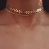 Europa y Estados Unidos cadena de cuello para mujer transfronteriza moda espina de pescado cadena clavícula Joker lentejuela collar corto joyería al por mayor
