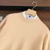 Nova coleção outono e inverno: suéter masculino de cashmere, cor sólida, gola alta discreta, macio e confortável, versátil, feito de cashmere de cabra