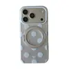 Capa para Celular Apple 18 Pro Max com Suporte Integrado Rotativo 360 Graus, Estilo Coreano, Prata com Bolinhas, Adequada para 16 Pro e 17 Pro