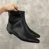 First Encounter Season botas de tornozelo de salto baixo bico quadrado feminino 2026 Outono Inverno novas botas femininas simples botas curtas botas slim francesas