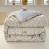 Tela arrugada estampada de algodón lavado modelo A nuevo, colcha rellena de algodón, colcha de una pieza para primavera y otoño, colcha de invierno suave y agradable para la piel