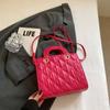 Bolso de Mano Acolchado Texturizado de Alta Gama Bolso de Mujer 2025 Nuevo Moda Trendy Bolso Princesa Diana Versátil Bolso Bandolera de Hombro