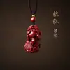 Colgante Pixiu de Cinabrio para Año del Zodiaco Hombres y Mujeres Collar Llavero Bajo Contenido Pixiu Dorado Púrpura