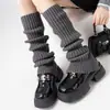 Calcetines holgados de color liso abiertos para mujer, estilo japonés nuevo de otoño e invierno, calentadores de piernas de punto a rayas verticales adelgazantes estilo universitario Y2K Milenio