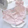 Suministro a Largo Plazo de Ropa Interior Triangular Fresca Estilo Japonés Multicolores de Seda de Leche Bordada de Princesa Linda para Mujer