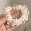 Modelo Nuevo 2025 Scrunchie de Satén Elegante Estilo Coreano para el Cabello para Mujeres, Accesorio de Moda Versátil