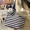 Bolsa de Lona Doble Cara para Mujer, Estilo Coreano Simple Rayada para Estudiante Universitaria, Bolso de Hombro Casual, Bolso Tote Versátil para Viajar