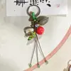 Jingdezhen Bolsa Tejida Pequeña Fresca de Fresa y Manzana Llavero Colgante Lindo Artesanía Cultural y Creativa de Cerámica Puesto de Mercado Nocturno Amuletos