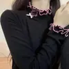 Otoño e invierno lijado calefacción cálido terciopelo base camisa diseño femenino sentido engrosado borde de oreja de madera cuello semi-alto top interior