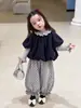 Conjunto Estilo Coreano para Niñas 2026 Otoño/Invierno Top con Forma de Capullo para Niños Suéter para Bebé Pantalones de Pana con Forro Polar y Lunares de Linterna para Niños Pequeños