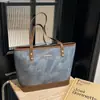 Bolso de Axila de Gran Capacidad para Mujer Todo Fósforo Simple 2025 Nueva Llegada Bolso de Hombro Retro Bolso Tote de Moda para Viajes de Negocios para Mujer