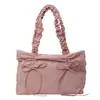 Bolsa de tecido de grande capacidade para mulheres, novo modelo outono 2026, bolsa tote com laço e alça de ombro plissada texturizada, bolsa de ombro sob o braço