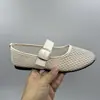 Zapatos de malla para mujer 2026 nuevos de verano con pedrería huecos transpirables estilo francés con faldas boca poco profunda de fondo plano para mujer