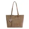 Bolsa Tote Grande Capacidade para Mulheres Viajantes Outono/Inverno 2026 Novo Estilo Tendência Casual Bolsa de Ombro Bolsa de Axila para Mulheres Tendência de Rua