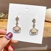 Aretes de Alta Gama para Mujer, Aretes Nicho, Joyería de Temperamento de Flor de Perla Retro, Aretes para Puesto Mayorista