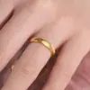 Anillo Láser Flash Ojo de Gato Dorado Antiguo Igual que en la Tienda de Oro para Mujer 999 Alta Retención de Color Anillo Liso Corrugado Moda