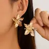 Pendientes Minimalistas de Hoja Europeos y Americanos para Mujer, Pendientes con Diseño de Hoja Vintage, Joyería Transfronteriza, Tachuelas de Flor
