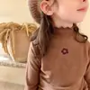 Ropa interior térmica para niñas con borde de hongo negro, ropa de otoño e invierno, camiseta de manga larga con medio cuello alto de forro polar, top cepillado para niños, versátil