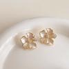 Lujo Ligero Sentido de Alta Gama Pendientes de Amor con Gota de Aceite Pendientes Dulces Elegantes de Flor para Mujer Pendientes de Moda para el Trabajo que Combinan con Todo