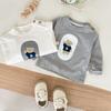 Roupa Infantil Camiseta de Manga Longa Algodão Puro Fina Roupas de Outono Infantis Top de Bebê Camiseta Básica de Primavera e Outono para Bebê Roupa Infantil Pequena e Média