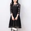 Vestido para mujer talla grande estilo Hepburn, encaje negro con detalles calados, nuevo modelo otoño 2026, mangas tres cuartos, estilo elegante de socialité
