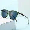 Gafas de sol cuadradas con montura negra Unisex Versátiles Protección UV Para Conducir Salida Sombrillas Gafas de Sol Hacen que la cara se vea más pequeña