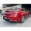 Aplicable a 16-22 Mercedes-Benz Clase E versión COUPE mejora labio trasero E63 garganta de escape pintura negro brillante labio trasero C238 sedán corriendo