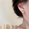 Pendientes de perla de fuegos artificiales pequeños exquisitos de alta calidad para mujer diseño de nicho pendientes de lujo ligero de alto nivel