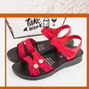 Sandalias para madre de mediana edad mujer Verano nueva moda planas antideslizantes resistentes al desgaste sandalias para mediana edad y ancianos