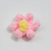 Flor de Marguerita con Pompones Spot Flor de Pompones Flor de Lana Tejida a Mano Flor Pequeña Tejida Accesorios para Ropa Bolsas Calcetines