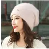 Gorro de punto estilo coreano con pelo de conejo para otoño e invierno para mujer, cálido y grueso, con diseño que cubre las orejas, versátil y favorecedor, haciendo que el rostro parezca más pequeño, un acogedor gorro de punto