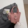 Bolso Único con Textura Bolso Tote Pequeño para Mujer Primavera 2026 Nuevo Bolso Cubo Simple Bolso de Hombro Cruzado Set