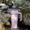 Taza para Coche con Asa de Gran Capacidad, Taza Térmica de Acero Inoxidable de Aspecto Elegante y Almacenamiento en Frío para Coche con Popote, Taza Doble Portátil para Beber