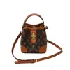 Bolsa Feminina de Design de Nicho de Alto Padrão 2026 Nova Tendência Bolsa Saco com Monograma Versátil para Ombro e Transversal