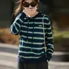 Outono/Inverno 2026 Novo Estilo Casual Versátil Listrado com Capuz Solto Preguiçoso Tricô Grosso Suéter para Mulheres