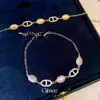 Pulsera minimalista estilo coreano de ojo de gato ovalada con nariz de cerdo, un accesorio de moda y dulce con un diseño único, perfecta para mujeres
